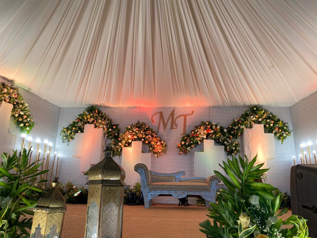 Reception ambience