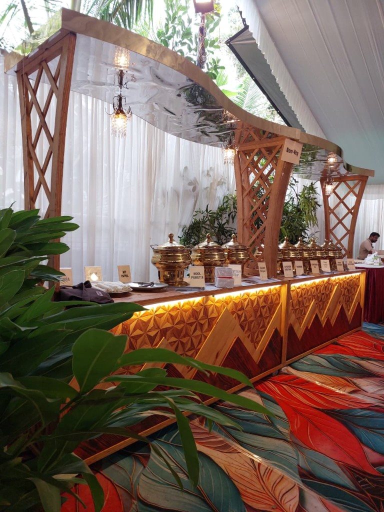 Elegant catering station